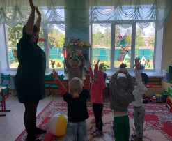 Мой веселый, звонкий мяч! Мой веселый, звонкий мяч!.